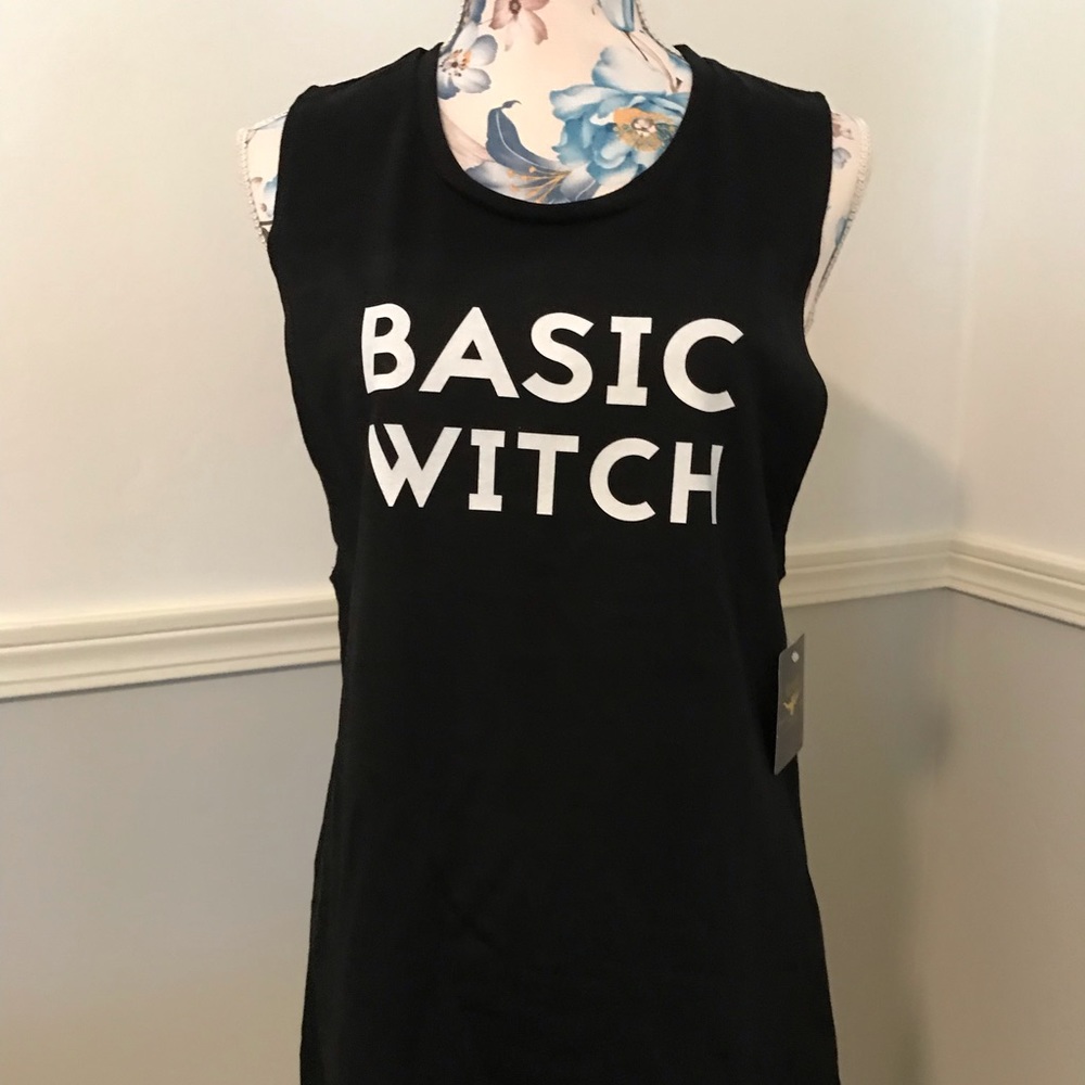 🐈‍⬛ NWT BASIC WITCH
